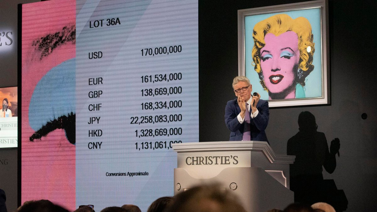 Nueva York; “Marilyn” de Warhol se vende en subasta por récord de $195 millones