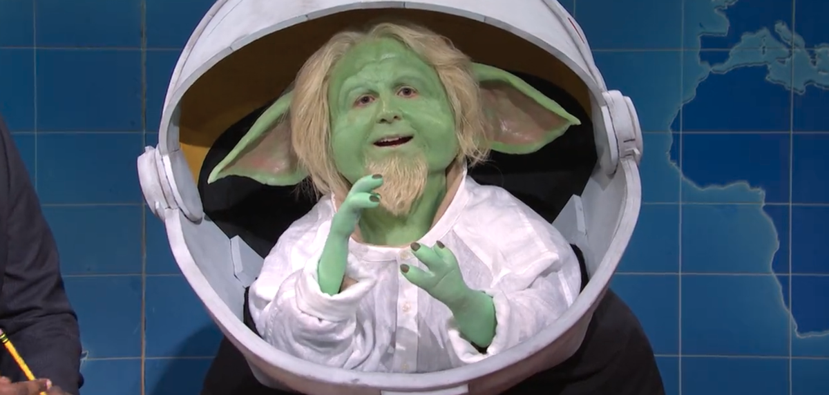 Baby Yoda vuelve a amenazar a Baby Groot en Saturday Night Live