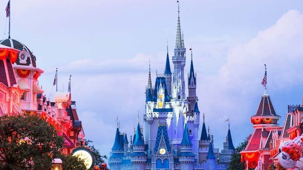 3.500 euros por probar las atracciones de Disney World