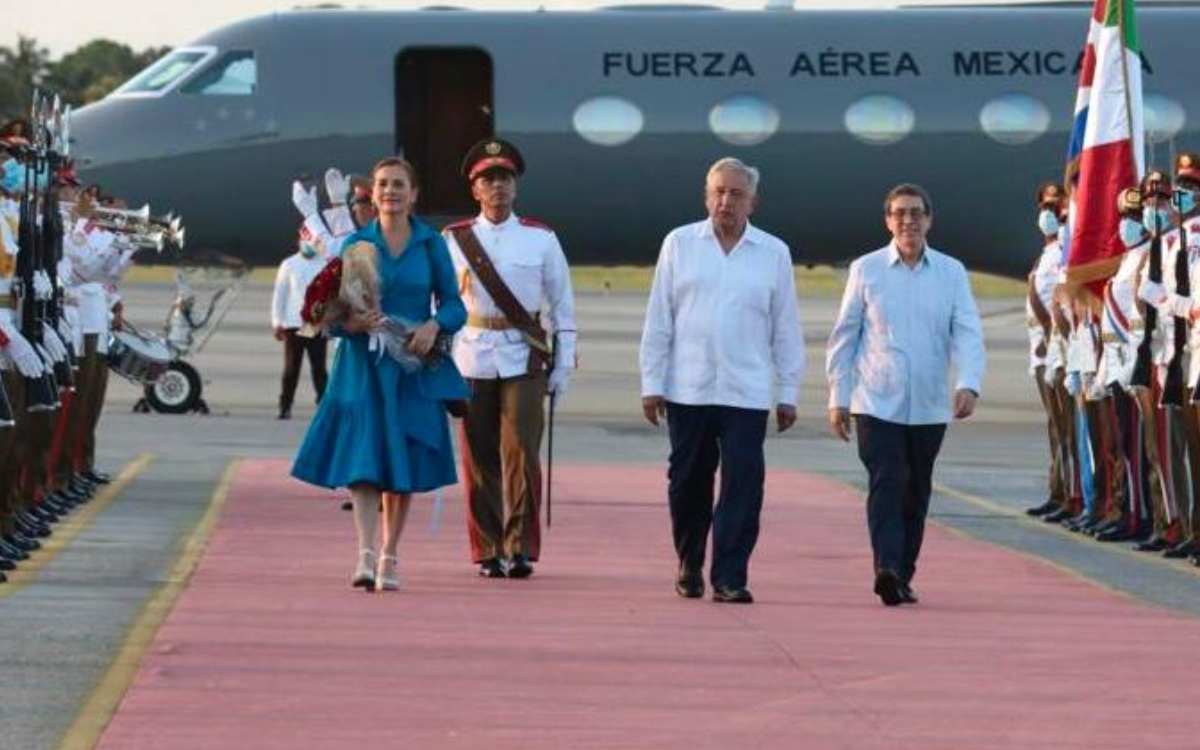 AMLO llega a Cuba, último destino de su gira por Centroamérica y el Caribe | Video