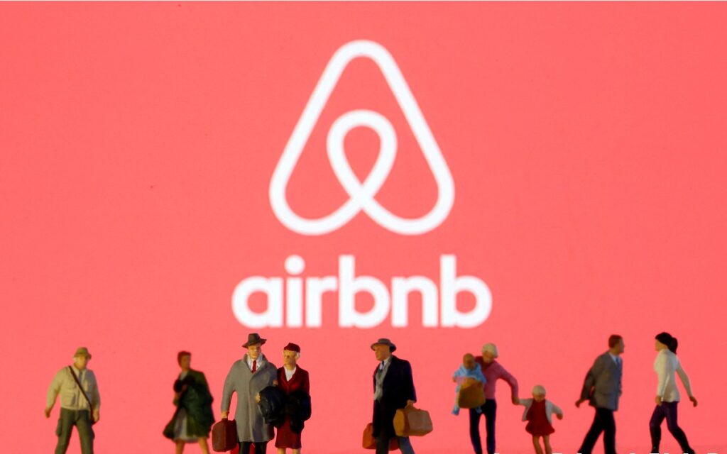 Airbnb anuncia su salida de China