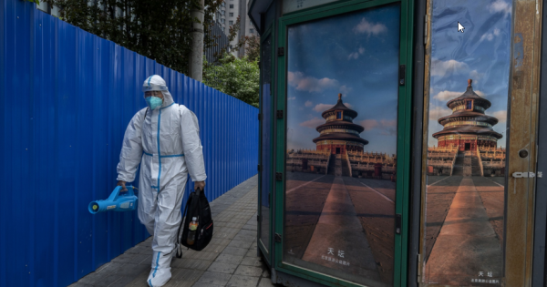 Alerta Covid en China: qué pasa con la nueva ola de contagios y por qué hay un fuerte cierre de actividades en Beijing