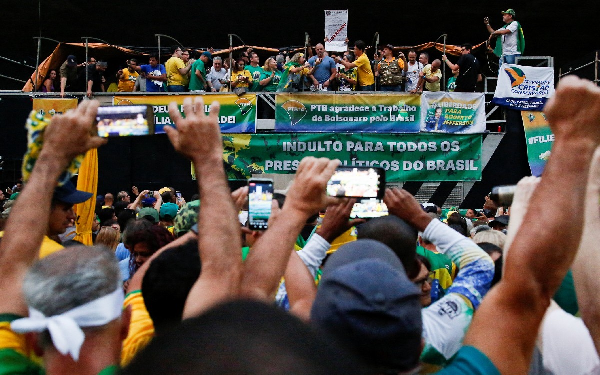 Bolsonaro y Lula compiten en mítines como anticipo de las campañas presidenciales en Brasil