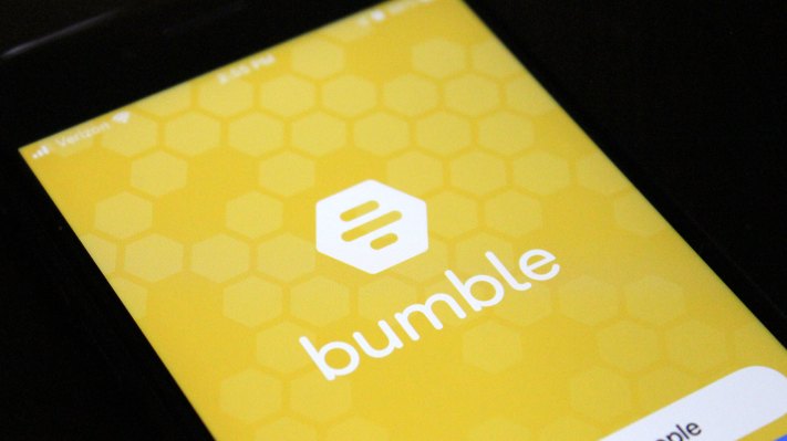Bumble planea expandirse aún más en las redes sociales con una nueva función de comunidades