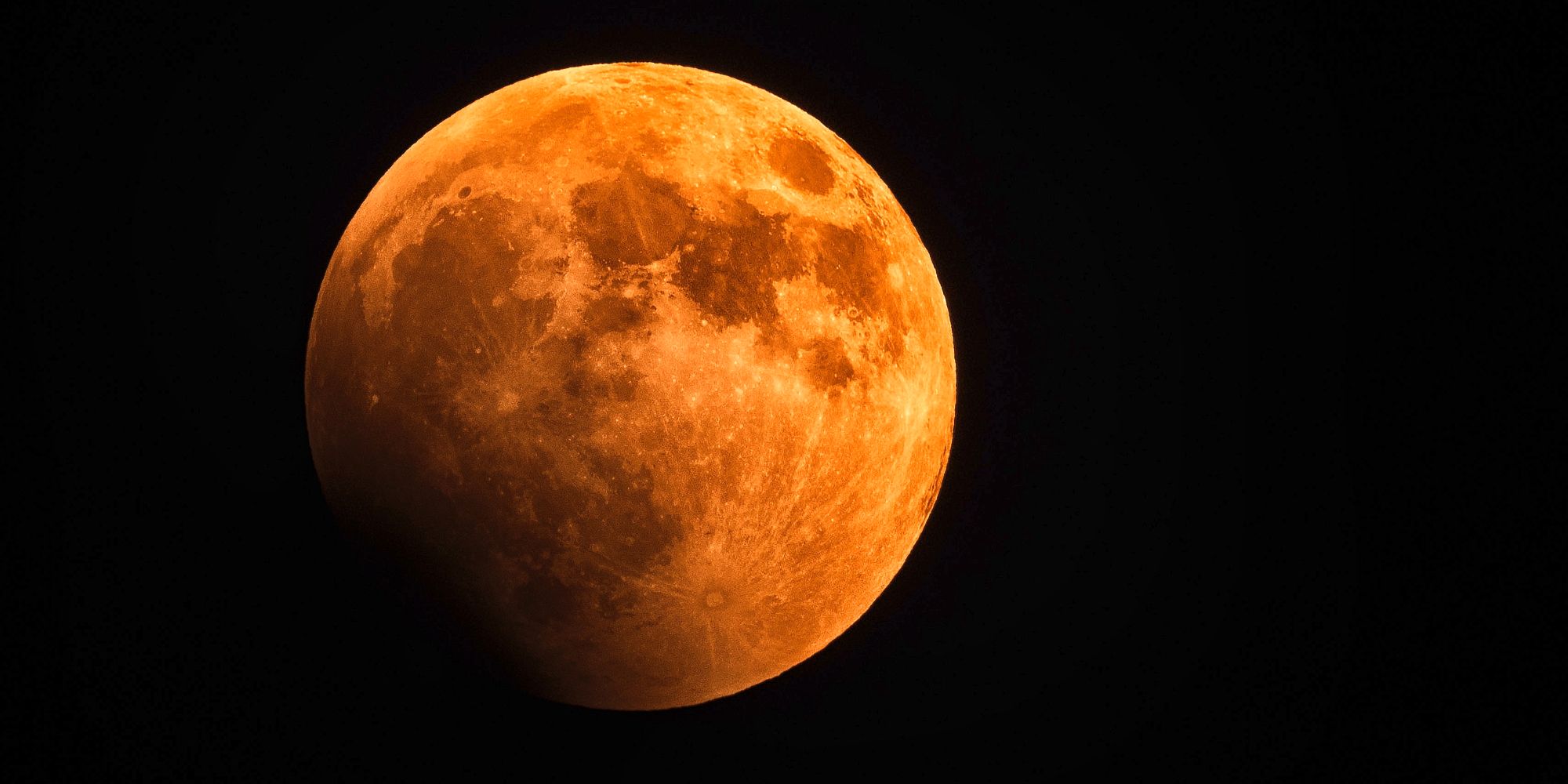 Cómo ver el eclipse lunar total 'Blood Moon' este fin de semana