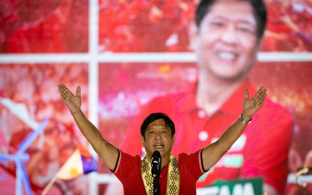 Con más de 16 millones de votos, hijo de exdictador de Filipinas gana elecciones