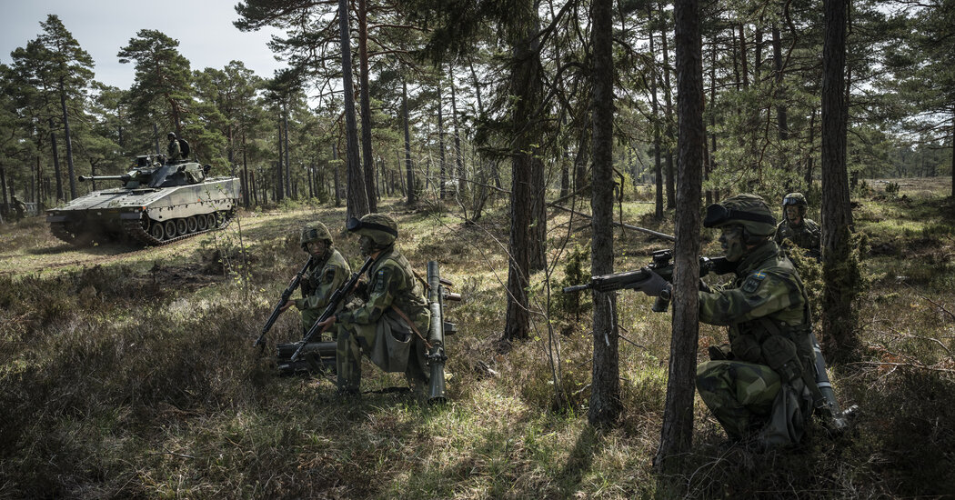 Después de 200 años de neutralidad, Suecia sopesa unirse a la OTAN