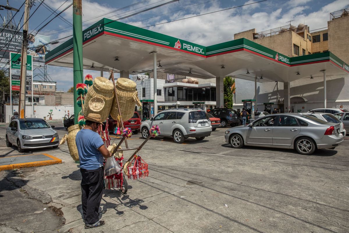El alza en los precios del crudo da un balón de oxígeno a Pemex en el primer trimestre de 2022