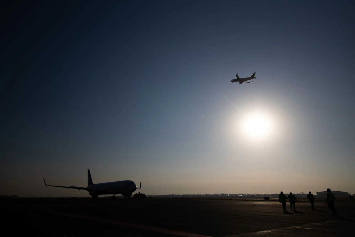 El responsable del espacio aéreo dimite en plena polémica por “incidentes graves” en el Aeropuerto de Ciudad de México