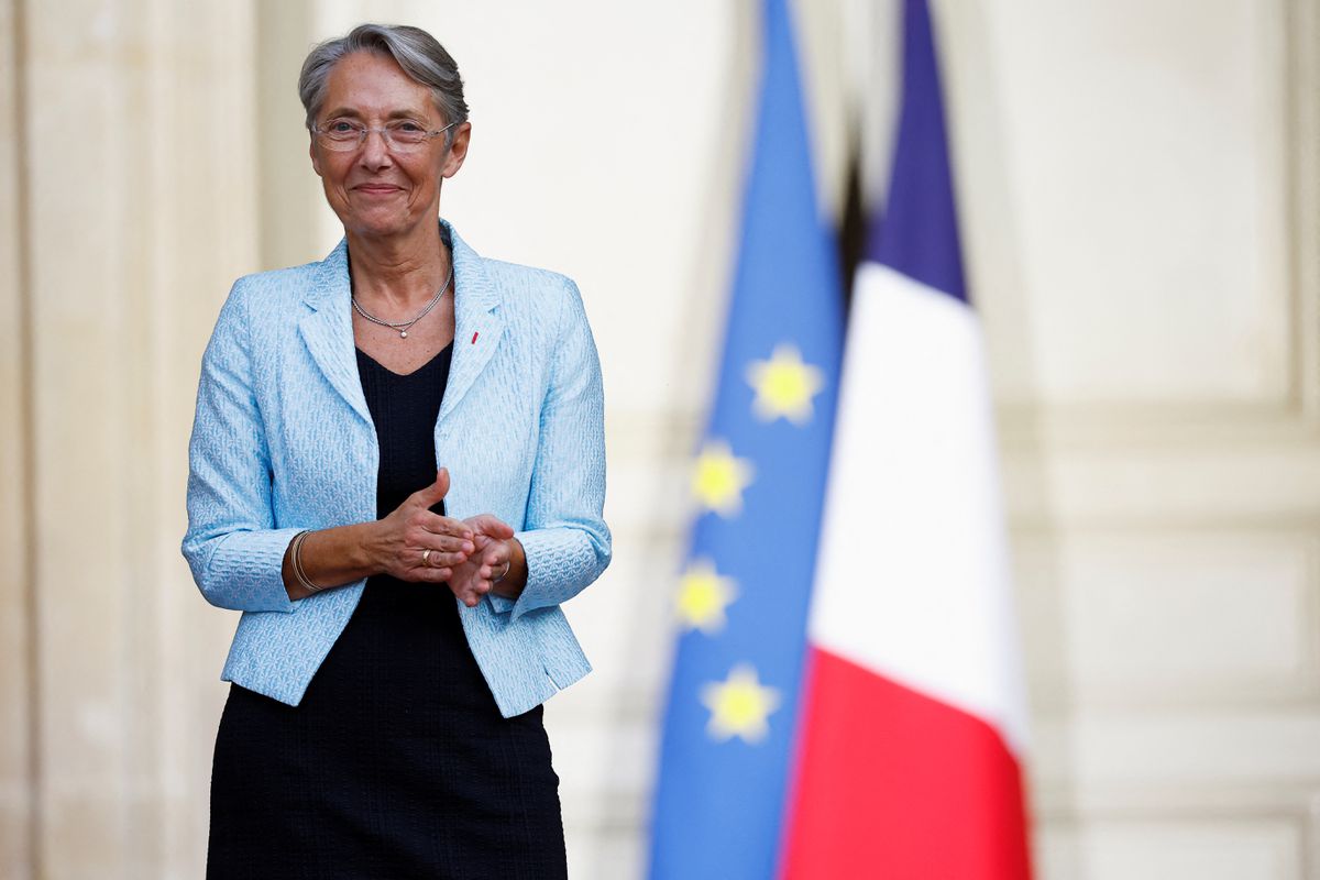 Élisabeth Borne, la tecnócrata que cumple (casi) todos los requisitos para ser primera ministra de Francia