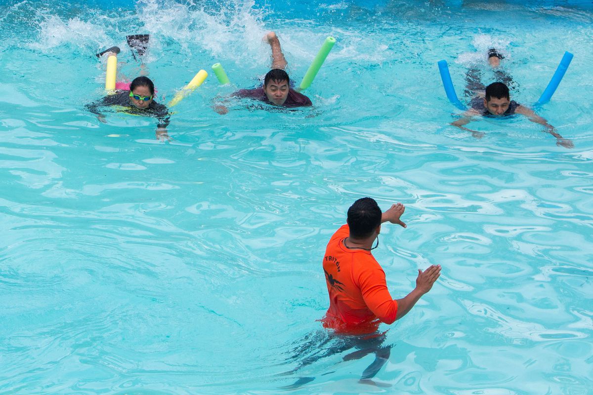 Huir como sea: los nicaragüenses que aprenden a nadar para no ahogarse en el intento de llegar a EE UU