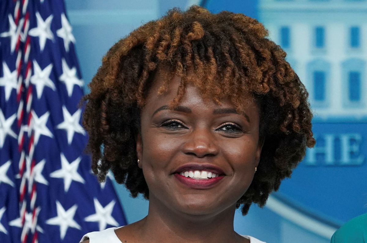 Karine Jean-Pierre, una portavoz negra y lesbiana para la Casa Blanca