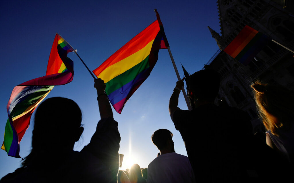 La comunidad LGBT+, entre los migrantes más marginados y vulnerables