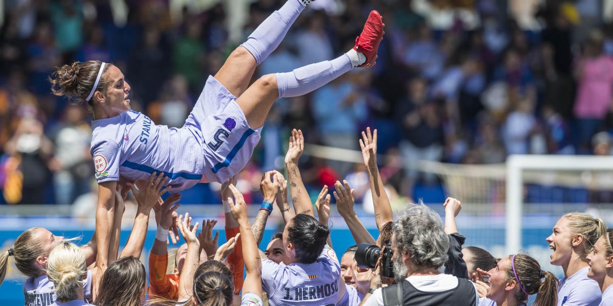 Las imágenes del Barça – Atlético y de la despedida de Melanie Serrano