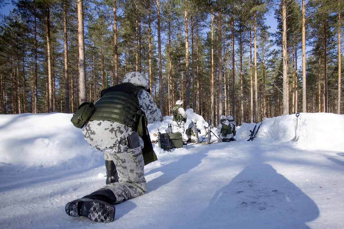 Los finlandeses aguardan el ingreso en la OTAN entre el alivio y el temor a la represalia