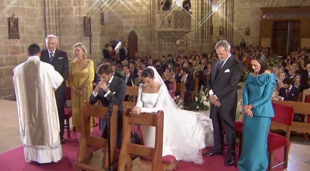 Marta Lozano y Lorenzo Remohí en su boda / Hola