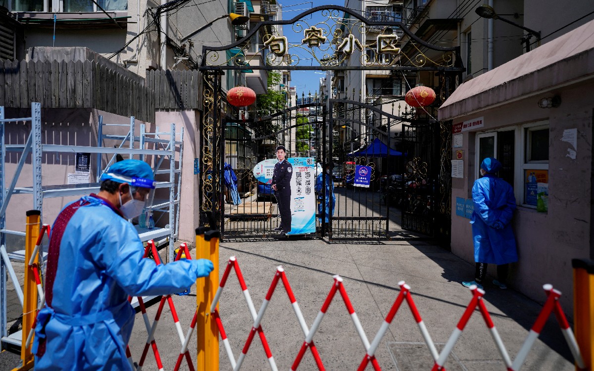 Pekín niega rumores de confinamiento mientras Shanghái combate al Covid-19