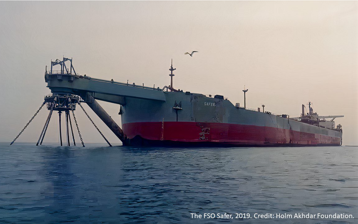 Peligro en el Mar Rojo; un buque podría derramar más de un millón de barriles de petróleo