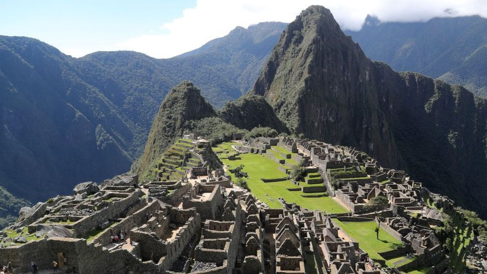 Perú expulsa a seis turistas por defecar en Machu Picchu
