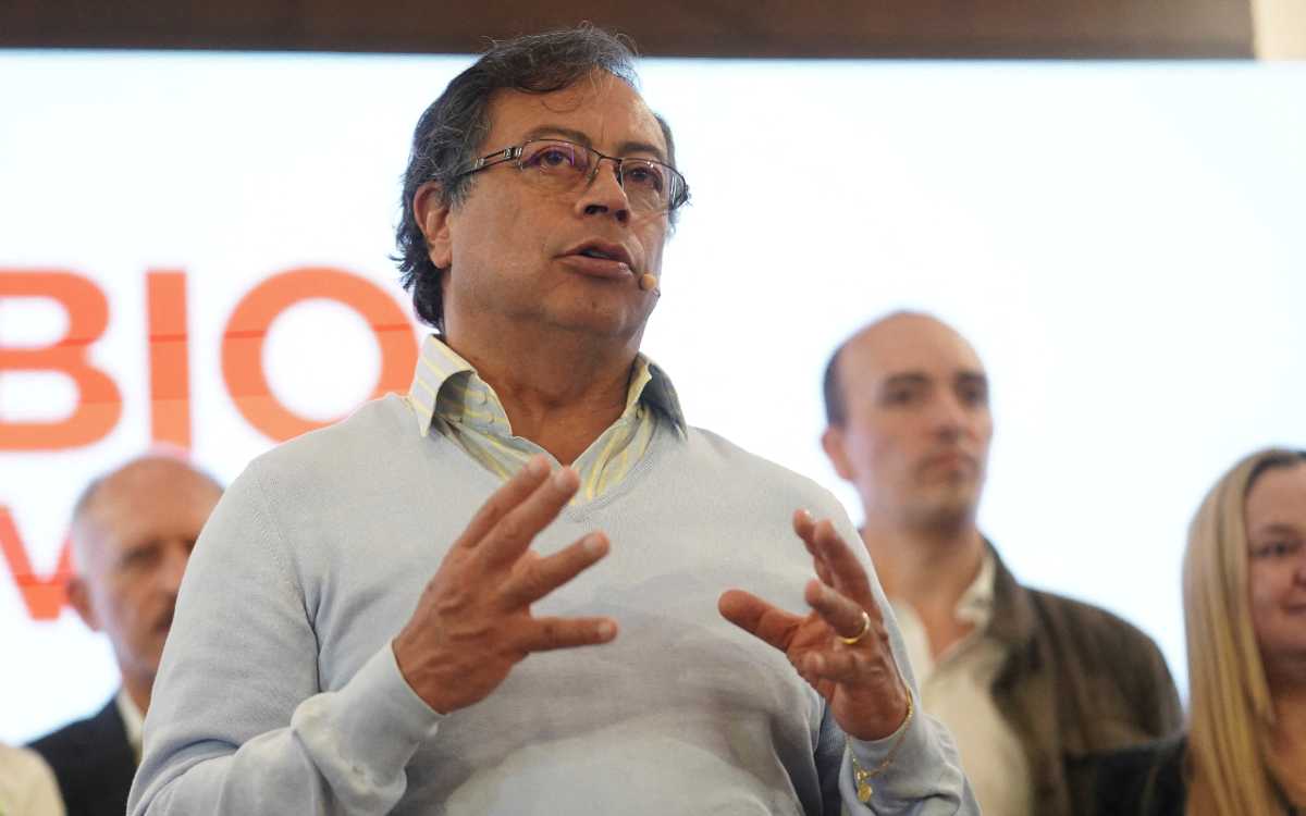 Petro, el candidato líder en Colombia, denuncia plan para asesinarlo
