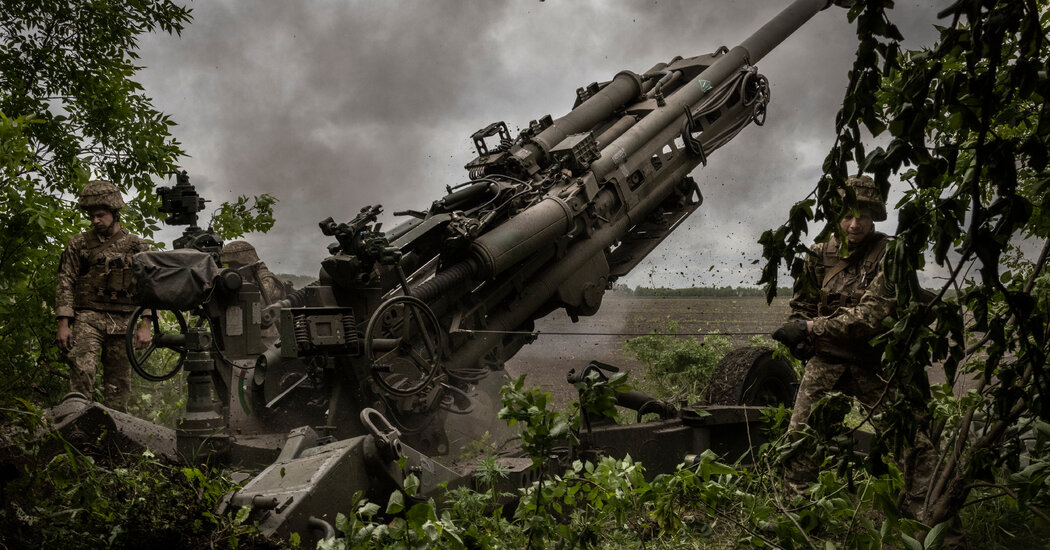 Poderosa artillería estadounidense entra en combate en Ucrania