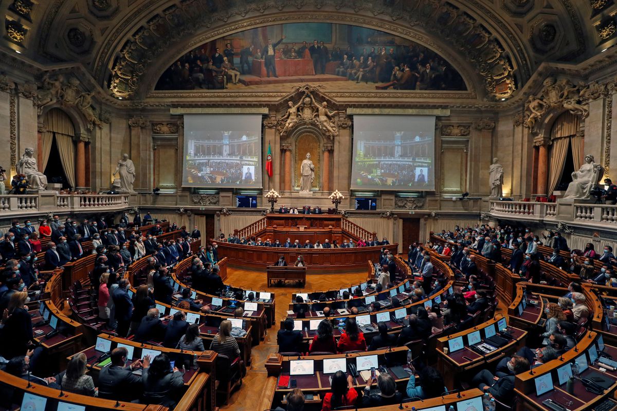 Portugal cierra la crisis política que abrió hace siete meses con la aprobación de los Presupuestos de 2022