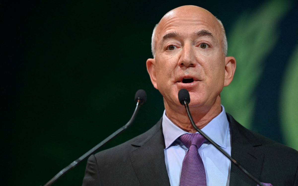 Protagonizan pleito verbal Bezos y la Casa Blanca por impuestos e inflación