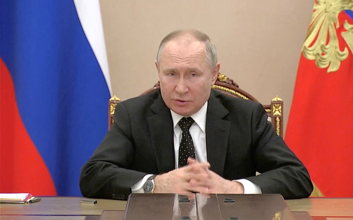 Putin 'intenta tergiversar la historia' para justificar su 'brutal' guerra contra Ucrania: Blinken