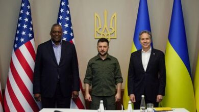Zelenski con Blinken y Austin, durante la última visita de ambos políticos a Kiev.