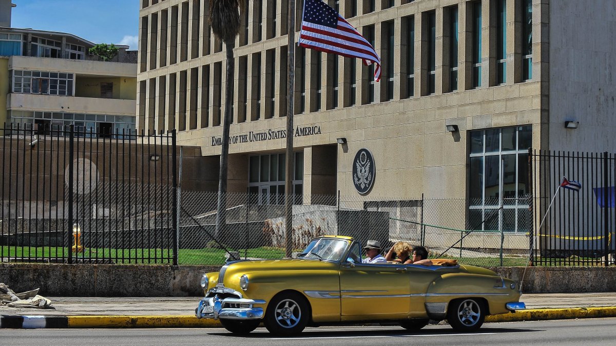 EEUU reanuda programa de reunificación familiar para cubanos