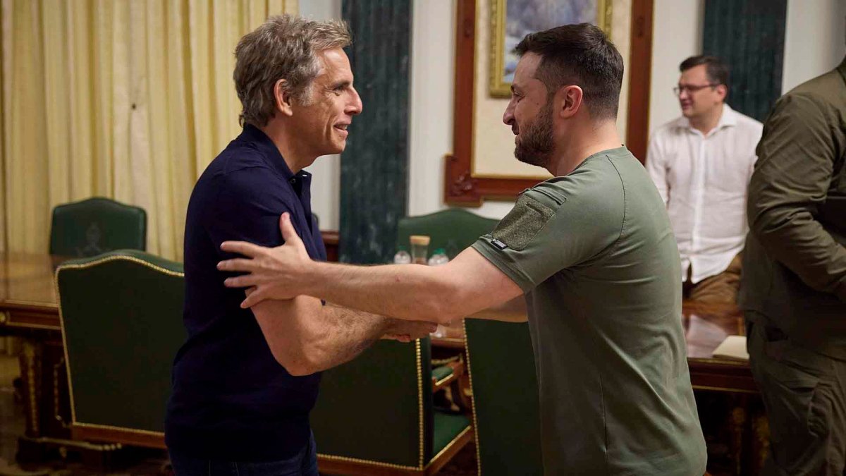 Actor Ben Stiller a Zelenskyy en su visita a Kiev: “eres mi héroe”