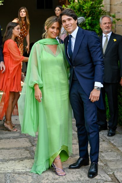 María Pombo y Pablo Castellano en la boda de Lucía Pombo / Gtres