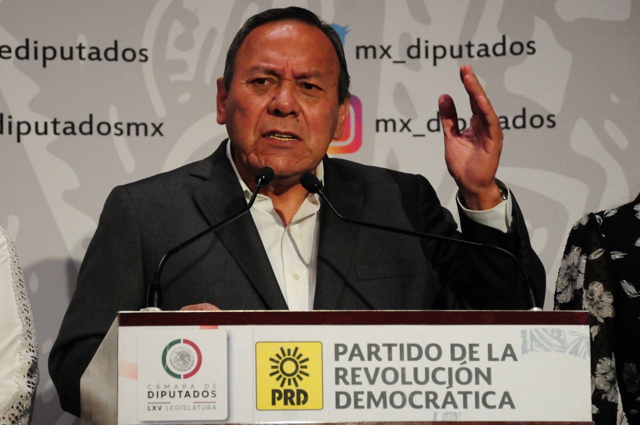 Alianza 'Va por México' se mantiene "en la misma sintonía" pese a polémicas de 'Alito': Jesús Zambrano