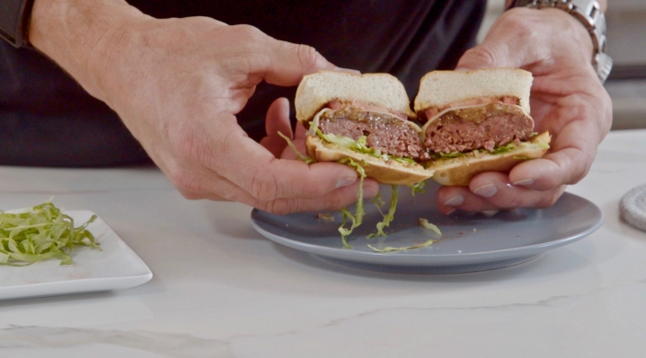 Andreessen Horowitz respalda a SCiFi Foods mientras desarrolla una hamburguesa a base de plantas cultivadas con células