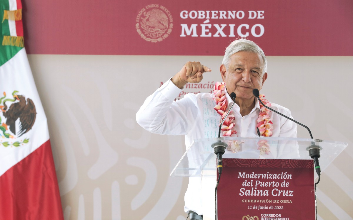 Anuncia AMLO inversión de 120 mil mdp para obras en el Istmo de Tehuantepec