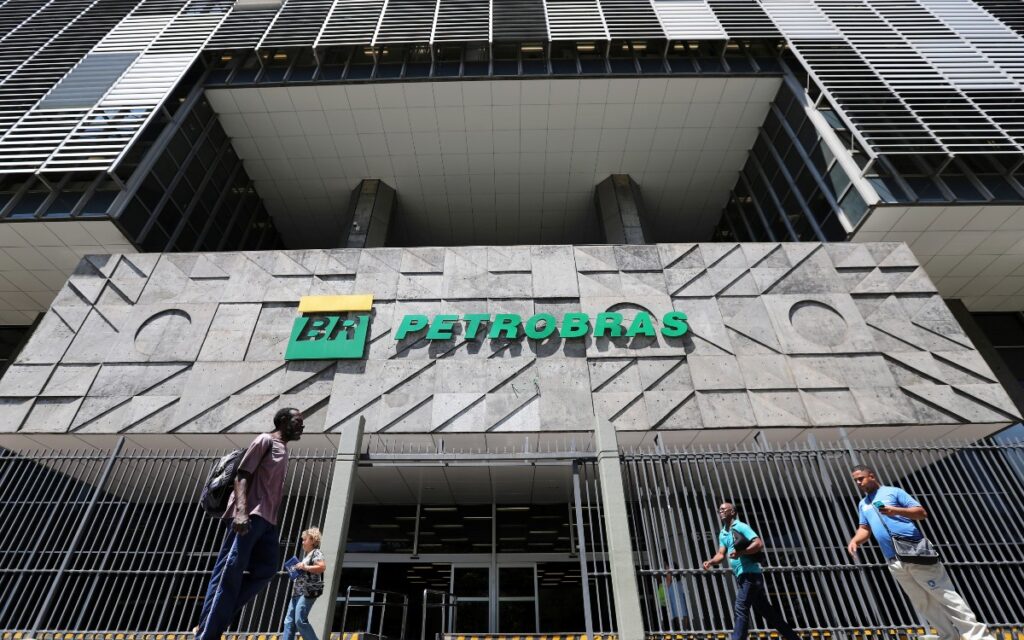 Brasil avanza hacia la privatización de Petrobras