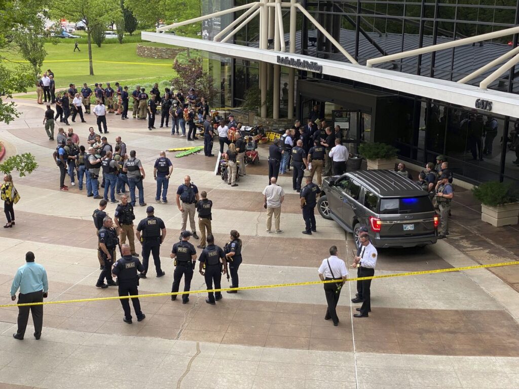 Cinco muertos en un tiroteo en un hospital de Tulsa