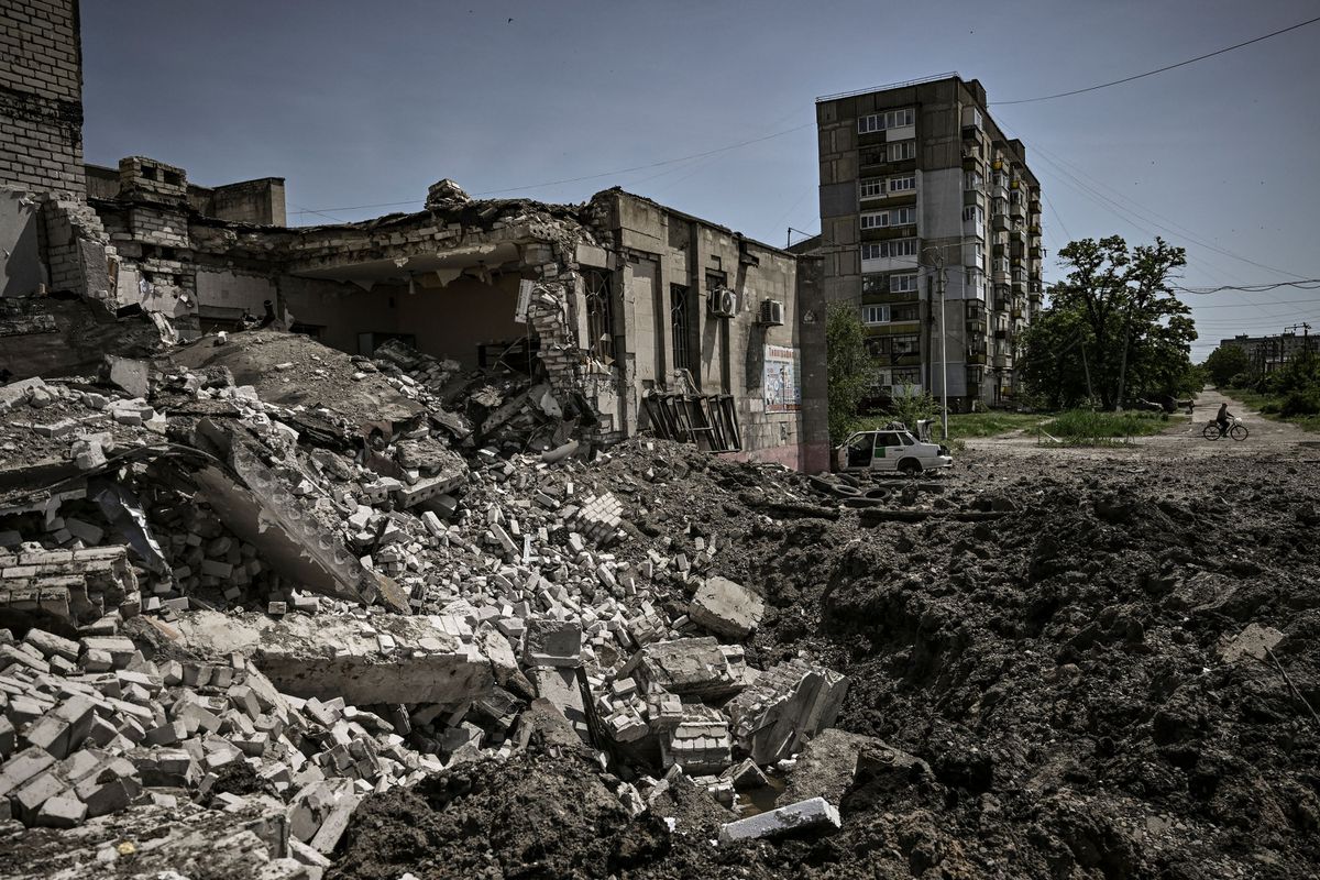 Destruir documentos y trasladar ordenadores: así es el plan de huida de los alcaldes del frente más activo en la guerra de Ucrania