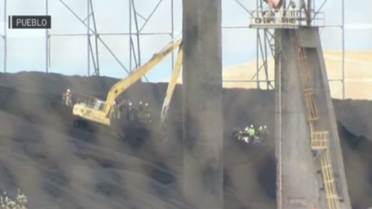 Dos trabajadores de una planta de energía de Colorado pierden la vida tras deslizamiento de tierra de carbón