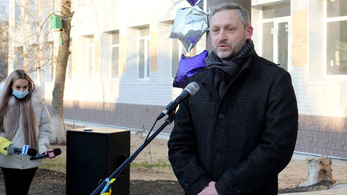 El alcalde de Severodonetsk, la ciudad que lucha palmo a palmo contra los rusos: “Hay muchas Mariupol en Ucrania”