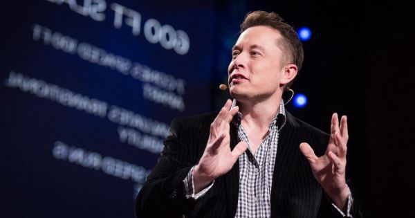 Elon Musk está listo para lanzar un robot humanoide: ¿cómo será y qué podrá hacer?