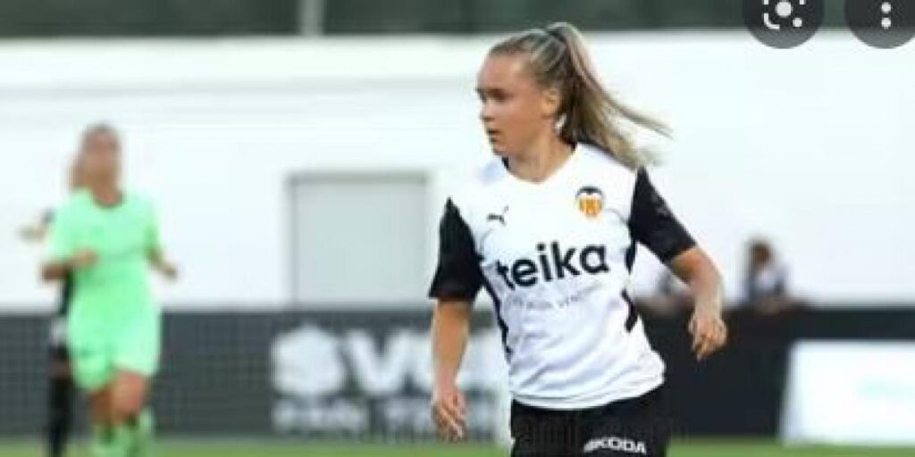 Iina Salmi seguirá en el Valencia hasta 2024