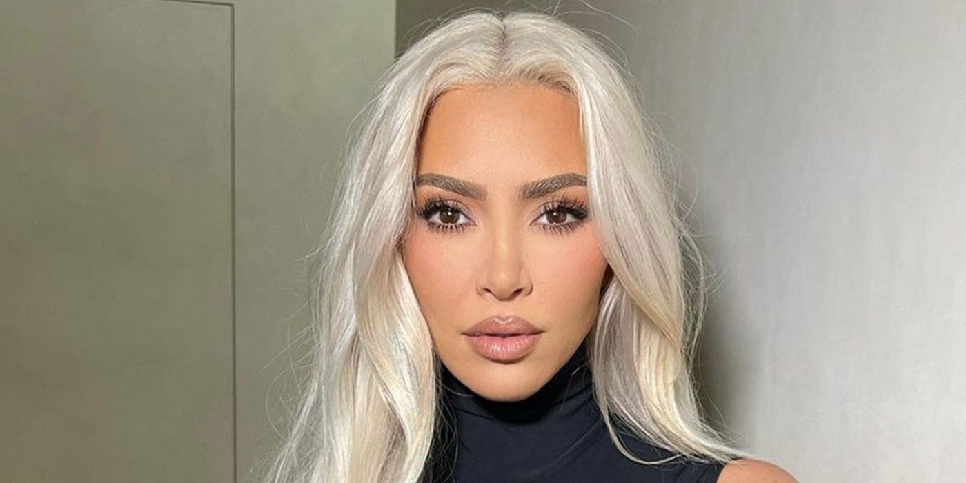 Los fanáticos reaccionan cuando Kim Kardashian no reconoce sus cirugías plásticas
