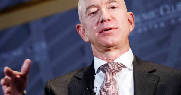La “riesgosa apuesta” de Jeff Bezos que el mercado criticó y ahora genera ingresos por u$s 62.000 millones