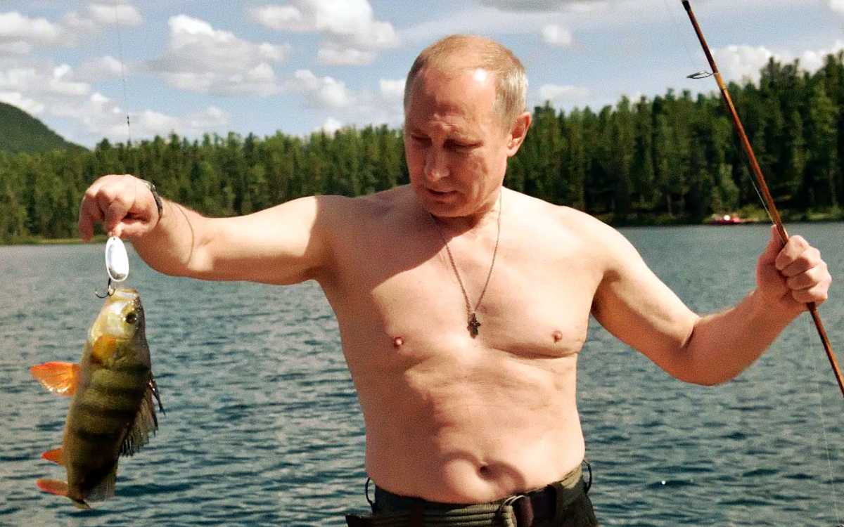 Líderes del G7 se burlan de fotos de Putin con el torso desnudo