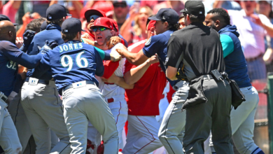 MLB: Reparten Marineros y Angelinos insultos, golpes y expulsados | Video
