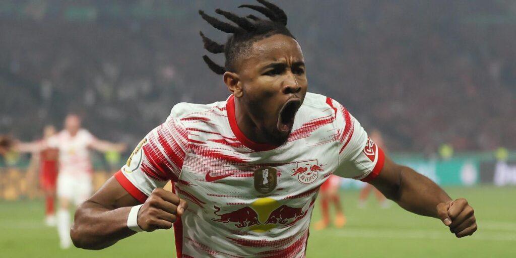 Nkunku no cierra la puerta a salir del Leipzig: "Hay clubs interesados en mí"