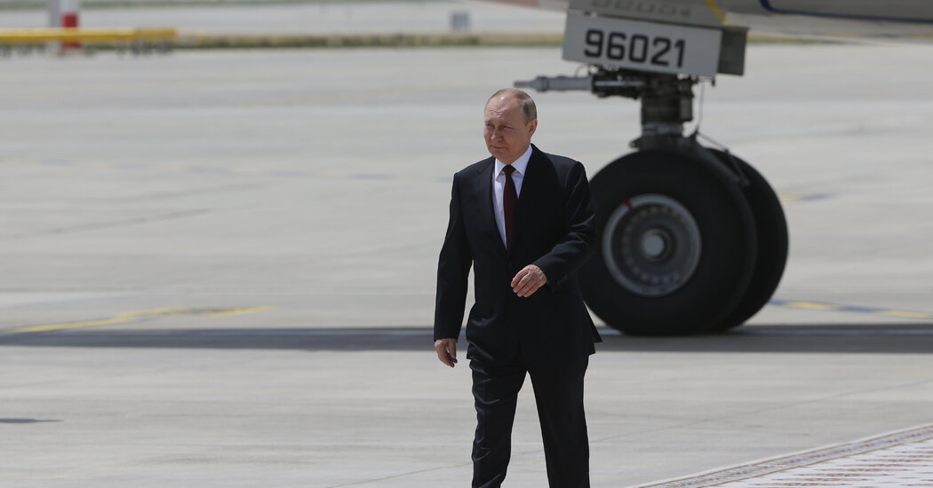 Paciente y confiado, Putin sale del modo de crisis en tiempos de guerra