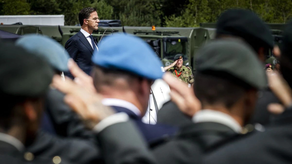 Países Bajos pide disculpas a sus cascos azules por una “misión que devino imposible” en Srebrenica