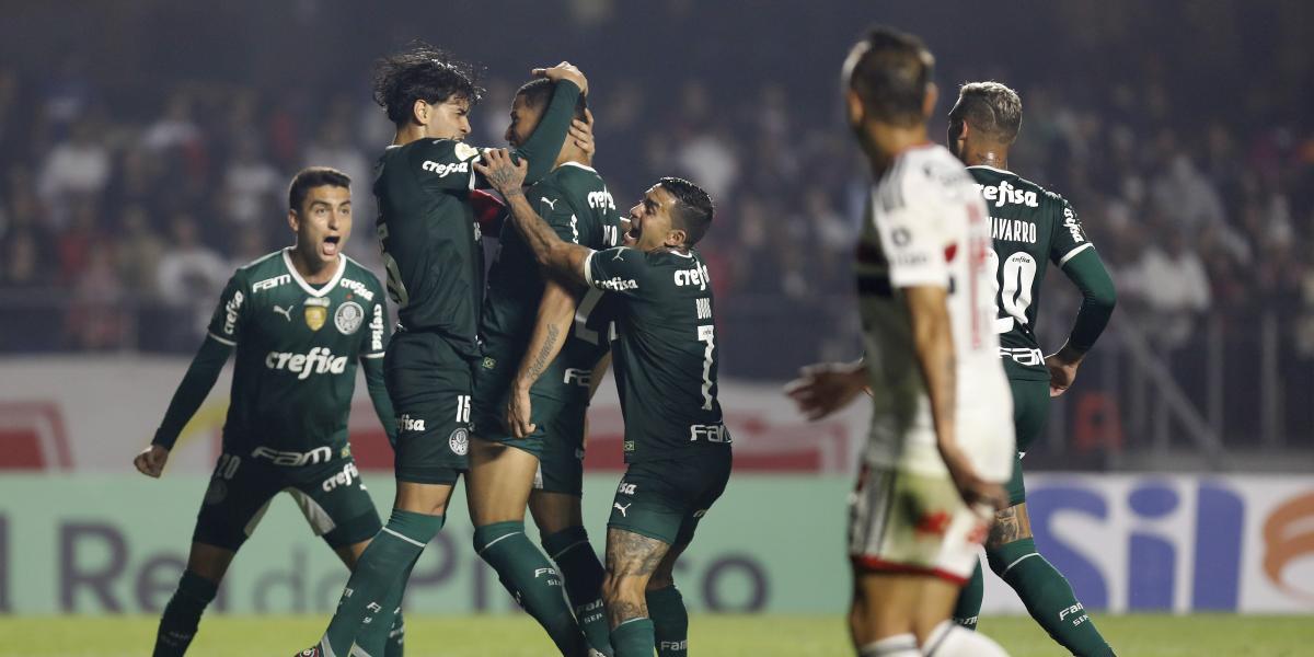 Palmeiras mantiene el liderato con una épica remontada contra Sao Paulo (1-2)